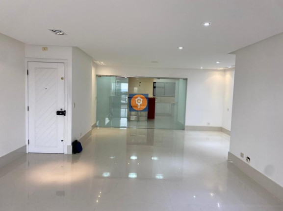 Imagem Apartamento com 4 Quartos à Venda, 206 m² Imagem Apartamento com 4 Quartos à Venda, 206 m²