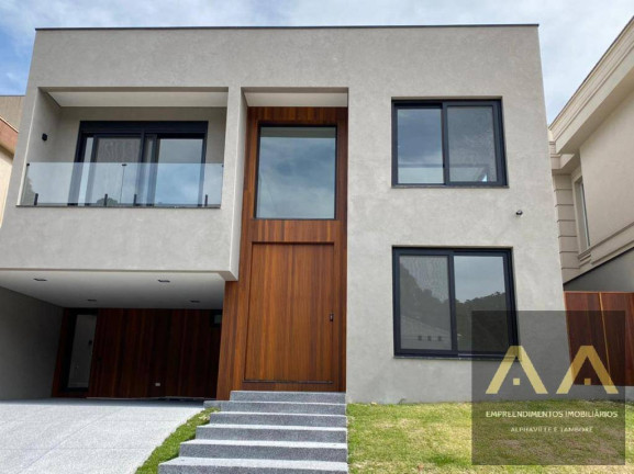 Casa com 4 Quartos à Venda, 420 m² em Centro Comercial Jubran - Barueri