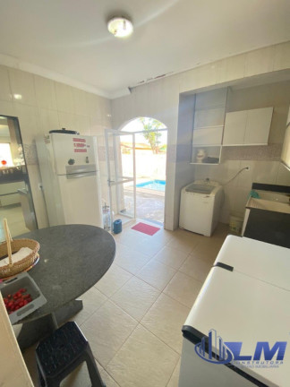 Imagem Casa com 5 Quartos à Venda, 526 m² em Santa Mônica - Guarapari