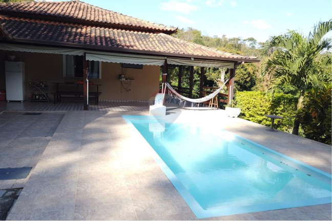Imagem Imóvel com 3 Quartos à Venda, 250 m² em Sampaio Correa - Saquarema