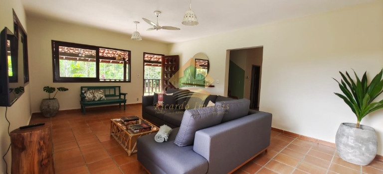 Fazenda à Venda, 430 m² em Ubatumirim - Ubatuba
