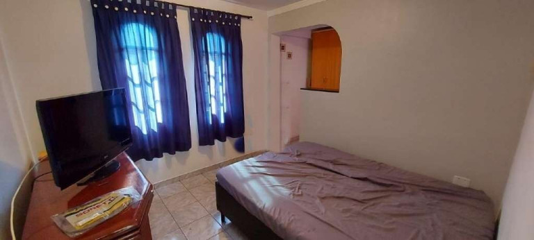 Imagem Casa com 3 Quartos à Venda, 259 m² em Parque Erasmo Assunção - Santo André