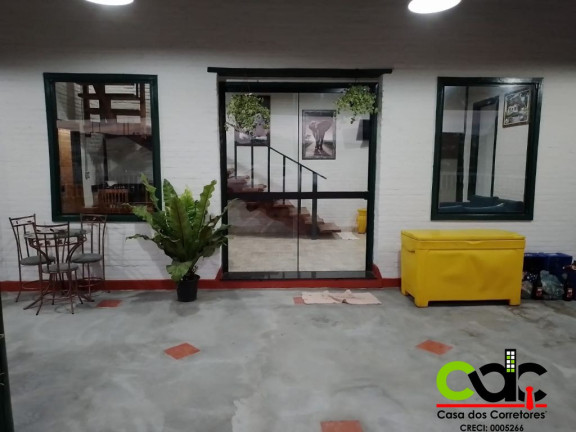 Imagem Imóvel com 3 Quartos à Venda, 250 m² em Centro - Bandeira Do Sul Imagem Imóvel com 3 Quartos à Venda, 250 m² em Centro - Bandeira Do Sul