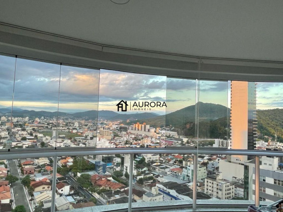 Imagem Apartamento com 3 Quartos à Venda, 147 m² em Centro - Balneário Camboriú Imagem Apartamento com 3 Quartos à Venda, 147 m² em Centro - Balneário Camboriú