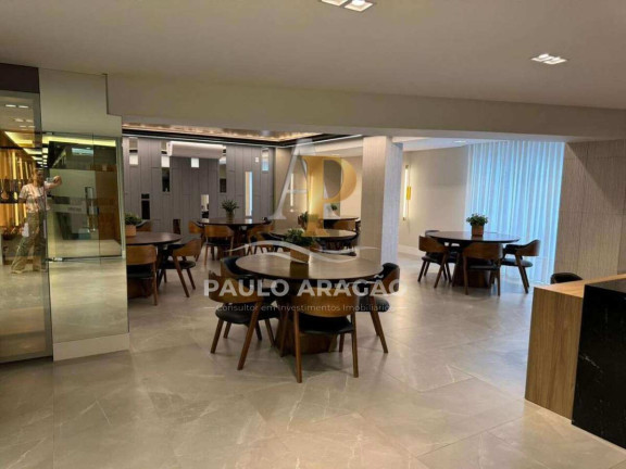Imagem Apartamento com 2 Quartos à Venda, 108 m² em Meia Praia - Itapema Imagem Apartamento com 2 Quartos à Venda, 108 m² em Meia Praia - Itapema