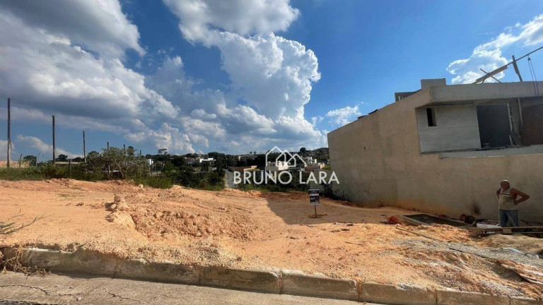 Imagem Terreno à Venda, 372 m² em Guaruja Mansões - Betim Imagem Terreno à Venda, 372 m² em Guaruja Mansões - Betim