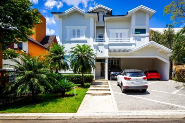 Casa com 5 Quartos para Alugar, 560 m² em Alphaville Residencial Zero - Barueri