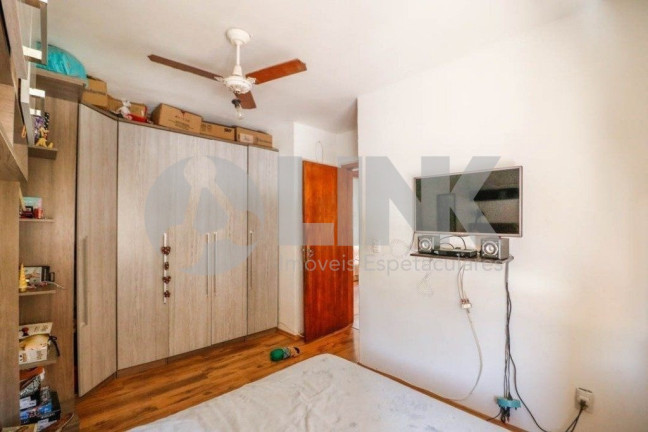 Imagem Apartamento com 3 Quartos à Venda, 63 m² em Petrópolis - Porto Alegre Imagem Apartamento com 3 Quartos à Venda, 63 m² em Petrópolis - Porto Alegre