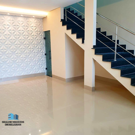 Imagem Casa com 4 Quartos à Venda, 215 m² em Jd Planalto - Goiânia Imagem Casa com 4 Quartos à Venda, 215 m² em Jd Planalto - Goiânia