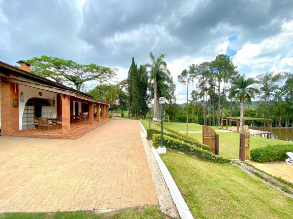 Imagem Chácara com 10 Quartos à Venda, 60.000 m² em Piracaia Imagem Chácara com 10 Quartos à Venda, 60.000 m² em Piracaia