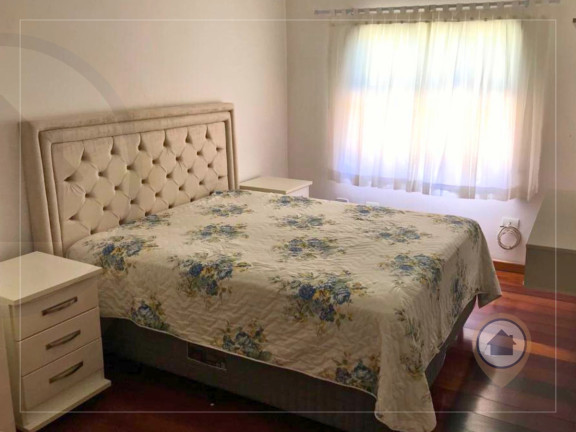 Imagem Casa com 3 Quartos à Venda, 250 m² em Vila Milton - Guarulhos Imagem Casa com 3 Quartos à Venda, 250 m² em Vila Milton - Guarulhos
