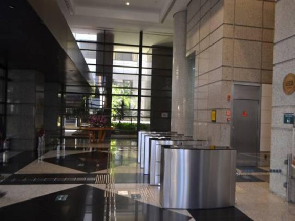 Imagem Imóvel com 8 Quartos para Alugar, 381 m² em Indianópolis - São Paulo Imagem Imóvel com 8 Quartos para Alugar, 381 m² em Indianópolis - São Paulo