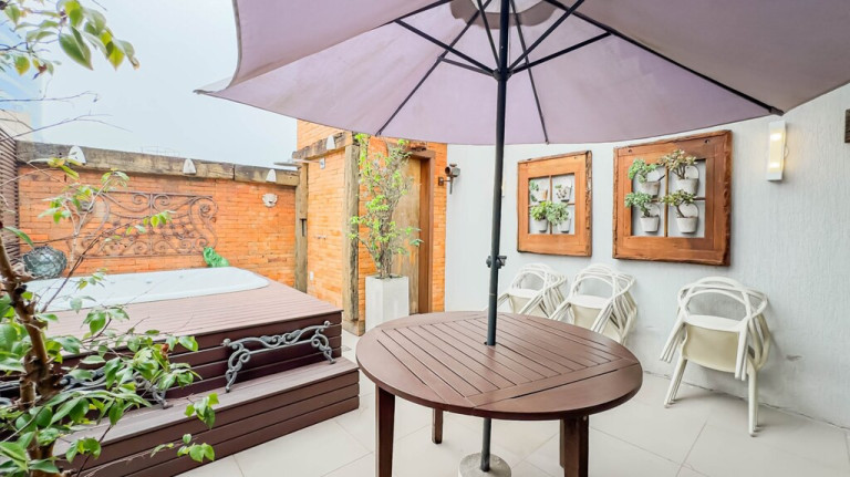 Imagem Apartamento com 2 Quartos à Venda, 49 m² em Moinhos De Vento - Porto Alegre Imagem Apartamento com 2 Quartos à Venda, 49 m² em Moinhos De Vento - Porto Alegre