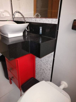 Imagem Casa com 2 Quartos à Venda, 165 m² em Taboão - Diadema