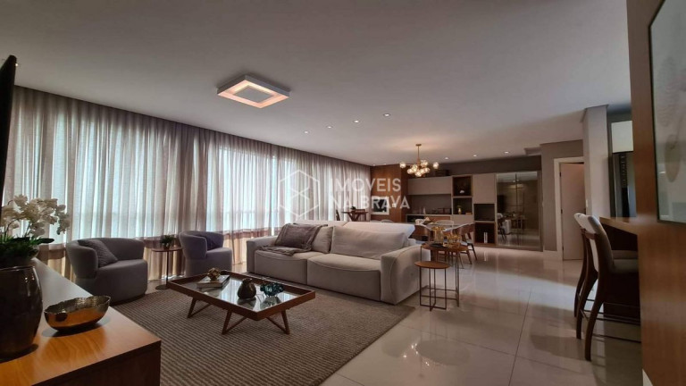 Imagem Apartamento com 4 Quartos à Venda, 190 m² em Praia Brava - Itajaí