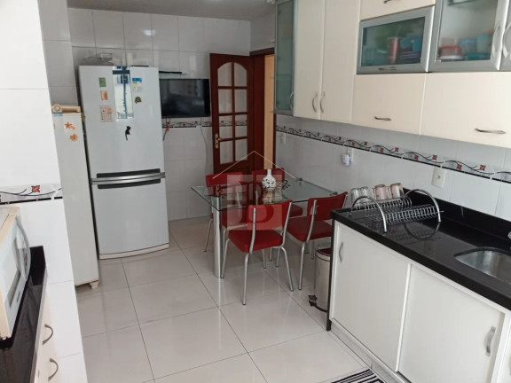 Imagem Imóvel com 4 Quartos à Venda, 243 m² em Icaraí - Niterói