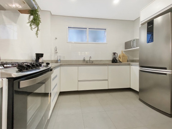 Imagem Apartamento com 3 Quartos à Venda, 219 m² em Enseada - Guarujá Imagem Apartamento com 3 Quartos à Venda, 219 m² em Enseada - Guarujá