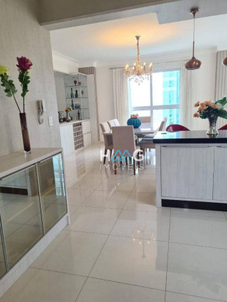 Imagem Apartamento com 4 Quartos à Venda, 190 m² em Meia Praia - Itapema Imagem Apartamento com 4 Quartos à Venda, 190 m² em Meia Praia - Itapema