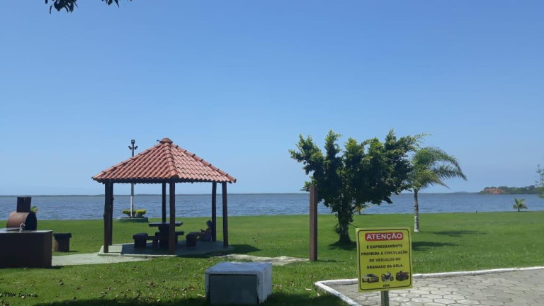 Imagem Casa com 3 Quartos à Venda, 385 m² em Ponta Grossa - Maricá