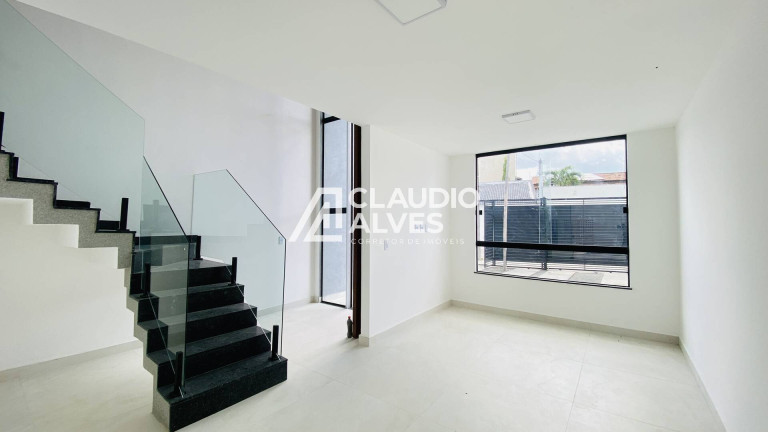 Imagem Casa com 3 Quartos à Venda, 140 m² em Sim - Feira De Santana Imagem Casa com 3 Quartos à Venda, 140 m² em Sim - Feira De Santana