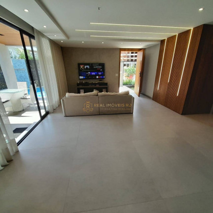Imagem Casa com 3 Quartos à Venda, 420 m² em Vargem Pequena - Rio De Janeiro Imagem Casa com 3 Quartos à Venda, 420 m² em Vargem Pequena - Rio De Janeiro