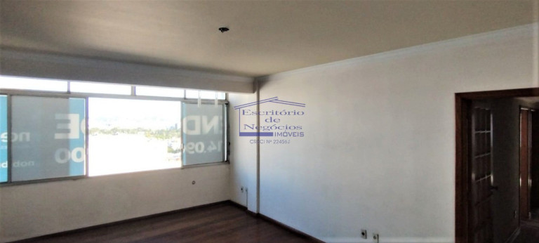 Imagem Imóvel com 3 Quartos à Venda, 122 m² em Independência - Porto Alegre Imagem Imóvel com 3 Quartos à Venda, 122 m² em Independência - Porto Alegre