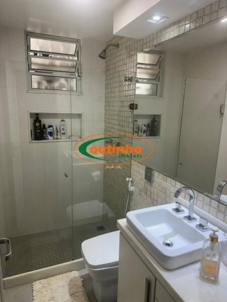 Imagem Apartamento com 3 Quartos à Venda, 93 m² em Maracanã - Rio De Janeiro Imagem Apartamento com 3 Quartos à Venda, 93 m² em Maracanã - Rio De Janeiro