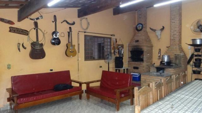 Casa com 3 Quartos à Venda, 270 m² em Vila Real De Barra Bonita (vitoriana) - Botucatu