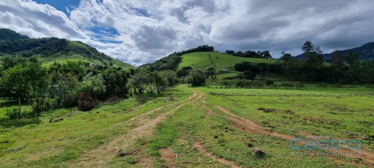 Imóvel à Venda, 82 m² em Cochos - Gonçalves