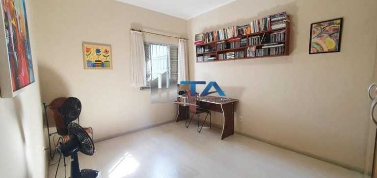 Imagem Casa com 4 Quartos à Venda, 220 m² em Jardim Aurélia - Campinas Imagem Casa com 4 Quartos à Venda, 220 m² em Jardim Aurélia - Campinas