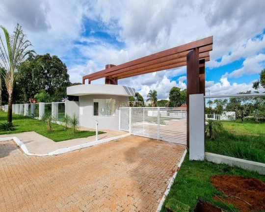 Terreno à Venda, 1.900 m² em Park Way - Brasília