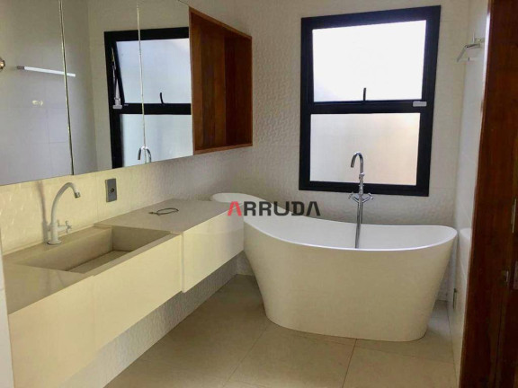 Imagem Casa com 4 Quartos à Venda, 304 m² em Centro - Cascavel Imagem Casa com 4 Quartos à Venda, 304 m² em Centro - Cascavel