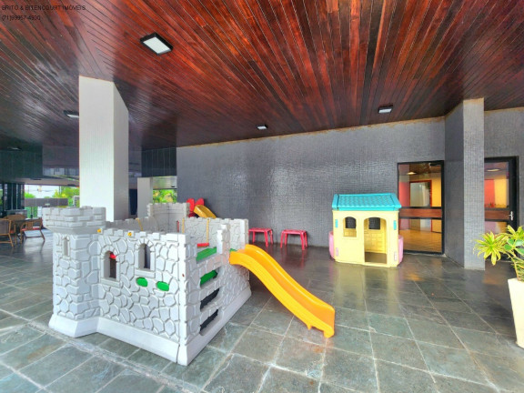 Imagem Imóvel com 4 Quartos à Venda, 168 m² em Pituba - Salvador