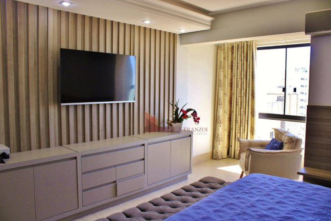 Imagem Apartamento com 4 Quartos à Venda, 296 m² em Centro - Itajaí Imagem Apartamento com 4 Quartos à Venda, 296 m² em Centro - Itajaí