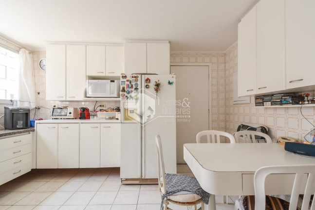 Imagem Apartamento com 4 Quartos à Venda, 161 m² em Moema - São Paulo