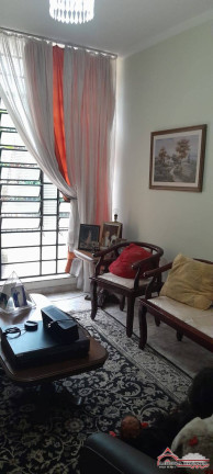 Imagem Casa com 2 Quartos à Venda, 117 m² em Centro - Jacareí Imagem Casa com 2 Quartos à Venda, 117 m² em Centro - Jacareí