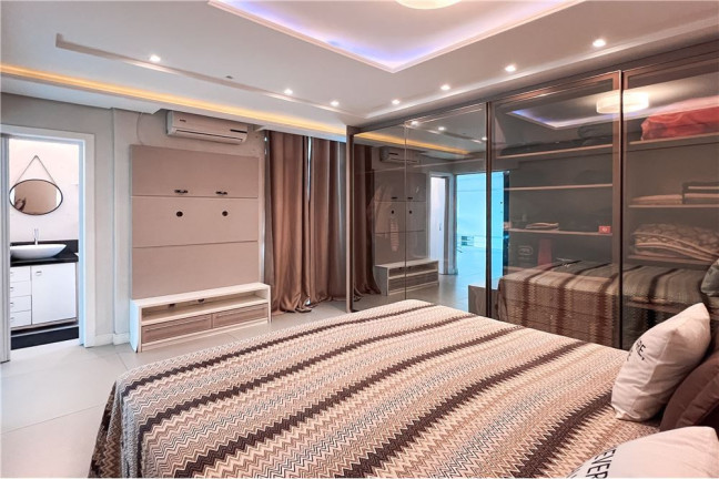Imagem Imóvel com 3 Quartos à Venda, 151 m² em Nossa Senhora Das Graças - Canoas