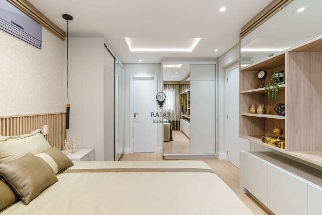 Imagem Apartamento com 3 Quartos à Venda,  em Ahú - Curitiba
