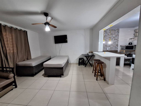 Imagem Kitnet com 1 Quarto à Venda, 30 m² em Guilhermina - Praia Grande Imagem Kitnet com 1 Quarto à Venda, 30 m² em Guilhermina - Praia Grande