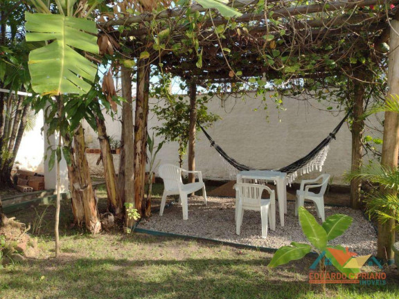 Casa com 6 Quartos à Venda, 317 m² em Centro - Caraguatatuba