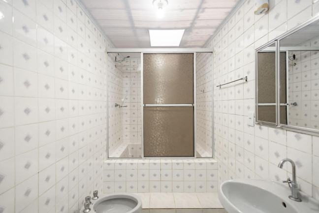 Imagem Casa com 4 Quartos à Venda, 102 m² em Campo Comprido - Curitiba Imagem Casa com 4 Quartos à Venda, 102 m² em Campo Comprido - Curitiba