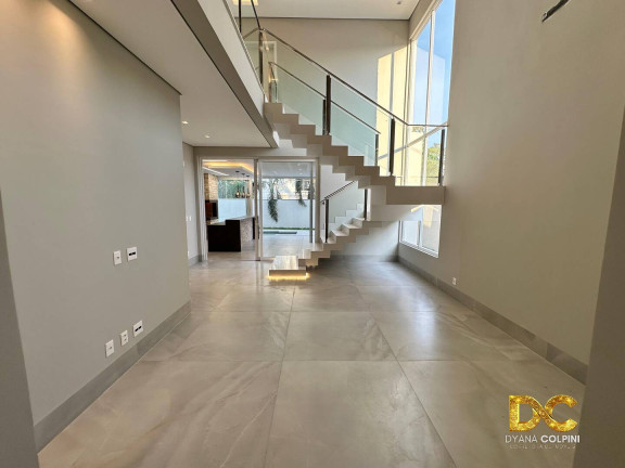 Imagem Casa de Condomínio com 4 Quartos à Venda, 283 m² em Jardim Itália - Cuiabá Imagem Casa de Condomínio com 4 Quartos à Venda, 283 m² em Jardim Itália - Cuiabá