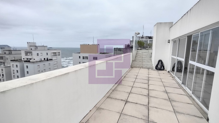 Imagem Cobertura com 3 Quartos à Venda, 400 m² em Pitangueiras - Guarujá Imagem Cobertura com 3 Quartos à Venda, 400 m² em Pitangueiras - Guarujá