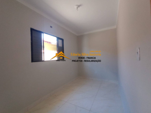 Imagem Casa com 2 Quartos à Venda, 175 m² em Agenor De Campos - Mongaguá Imagem Casa com 2 Quartos à Venda, 175 m² em Agenor De Campos - Mongaguá