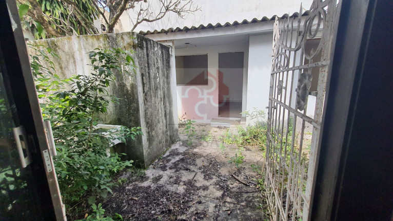Imagem Casa com 3 Quartos à Venda, 356 m² em Petrópolis - Porto Alegre Imagem Casa com 3 Quartos à Venda, 356 m² em Petrópolis - Porto Alegre