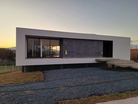 Imagem Casa de Condomínio com 4 Quartos à Venda, 1.105 m² em Village Residencial Saint Charbel - Araçoiaba Da Serra Imagem Casa de Condomínio com 4 Quartos à Venda, 1.105 m² em Village Residencial Saint Charbel - Araçoiaba Da Serra