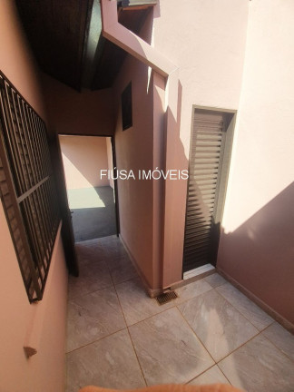 Imagem Casa com 2 Quartos à Venda, em Jardim Arlindo Laguna - Ribeirão Preto Imagem Casa com 2 Quartos à Venda, em Jardim Arlindo Laguna - Ribeirão Preto