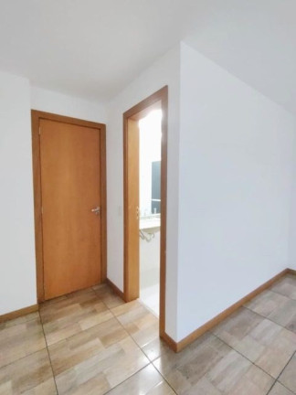 Imagem Imóvel com 3 Quartos à Venda, 130 m² em Várzea - Teresópolis Imagem Imóvel com 3 Quartos à Venda, 130 m² em Várzea - Teresópolis