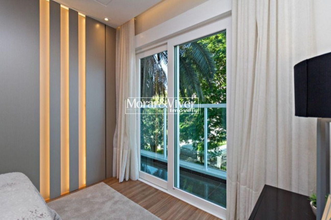 Imagem Apartamento com 3 Quartos à Venda, 217 m² em Cabral - Curitiba Imagem Apartamento com 3 Quartos à Venda, 217 m² em Cabral - Curitiba