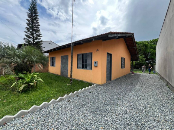 Imagem Casa com 2 Quartos à Venda, 90 m² em Centro - Balneário Barra Do Sul Imagem Casa com 2 Quartos à Venda, 90 m² em Centro - Balneário Barra Do Sul